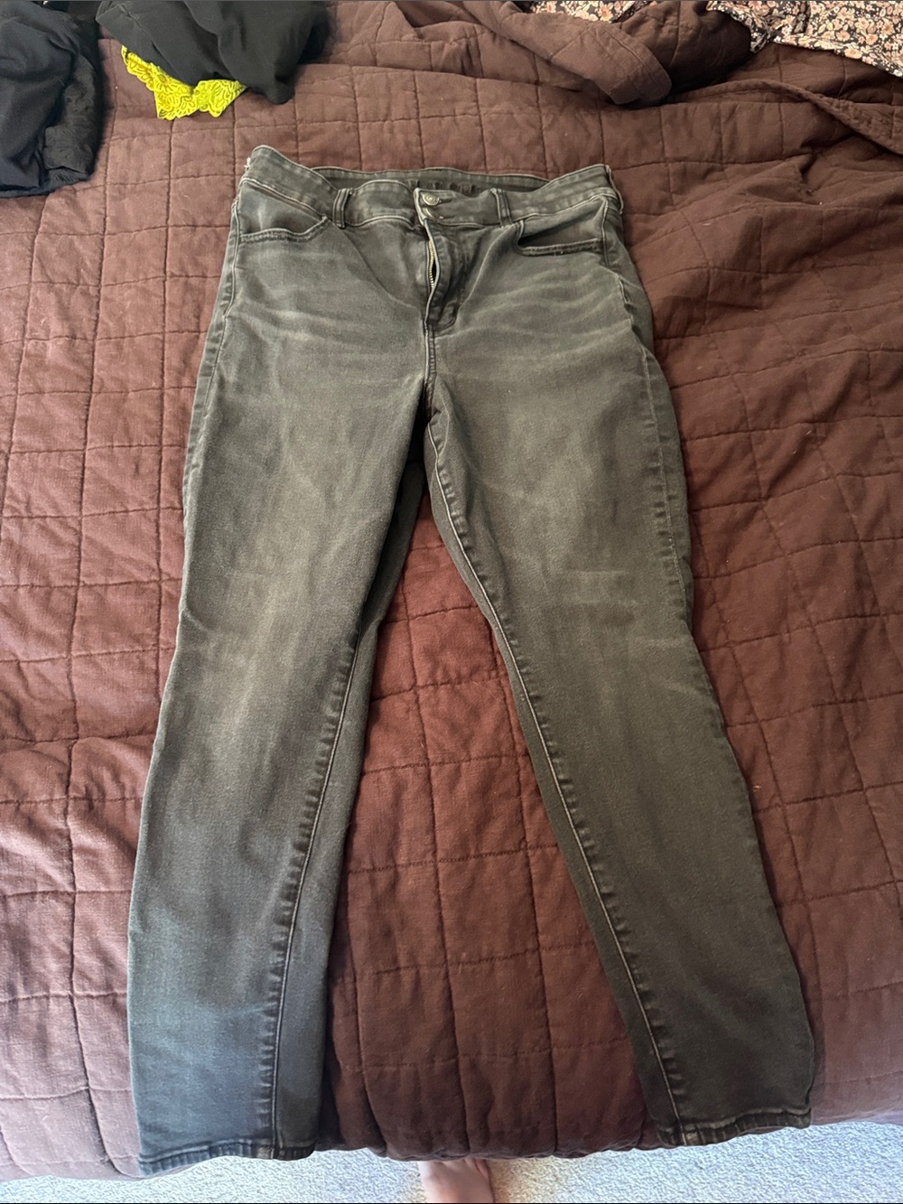 Women's Dark Grey Jeggings